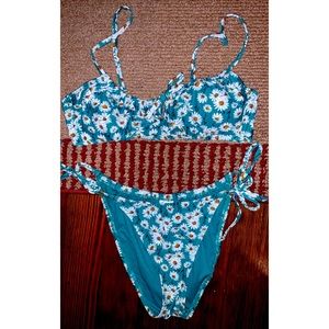 Daisy Bikini